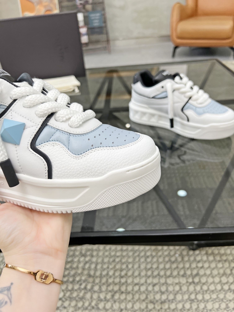 Valentino Sneakers